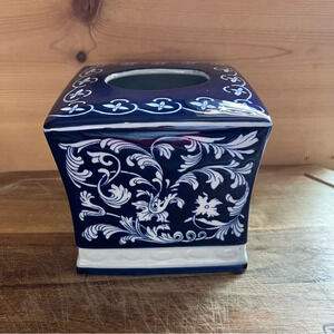Porcelain Vintage Chinese Blue & White Floral Tissue Box Cover Bathroom Bedroom